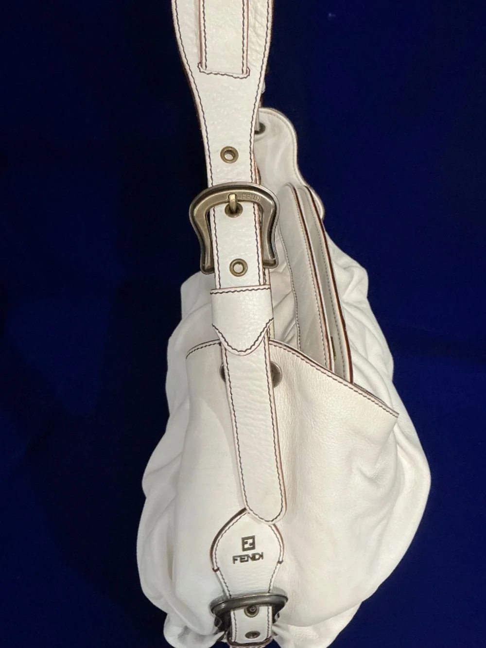 Fendi Borsa Doctor Hobo Bag white leather